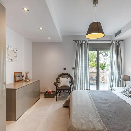 Willa Soligia Helios