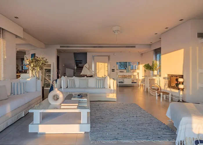 Soligia Helios Pefkali