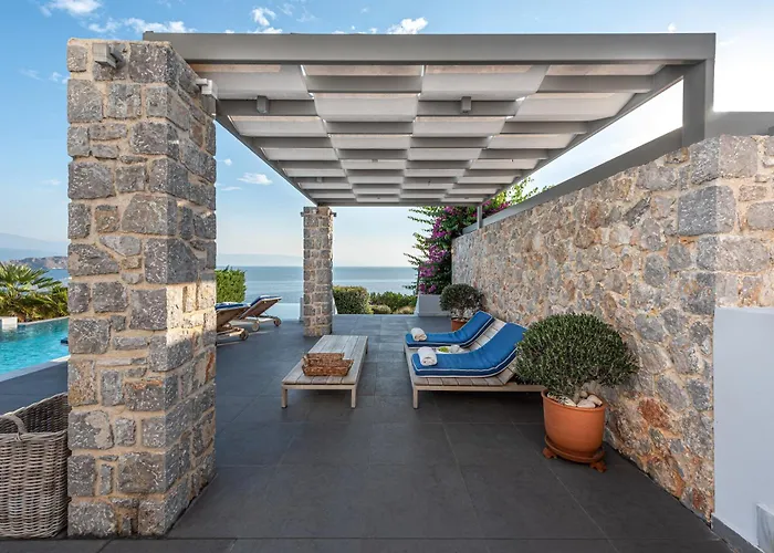 Soligia Helios Pefkali